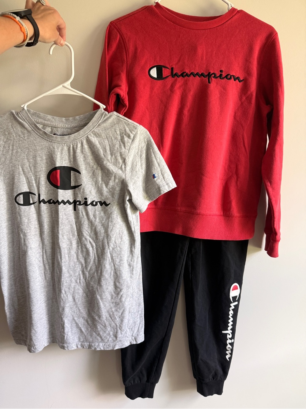 Champion Red Crewneck & Gray Logo Tee with Black Joggers boys large / 14-16